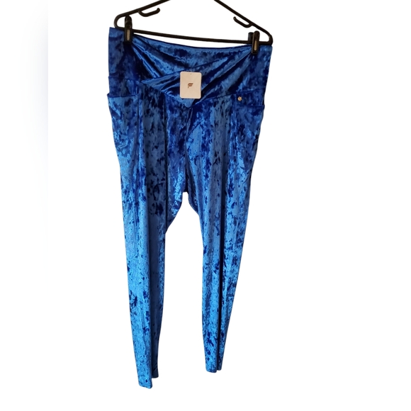 Fabletics leggings - Picture 2 of 4